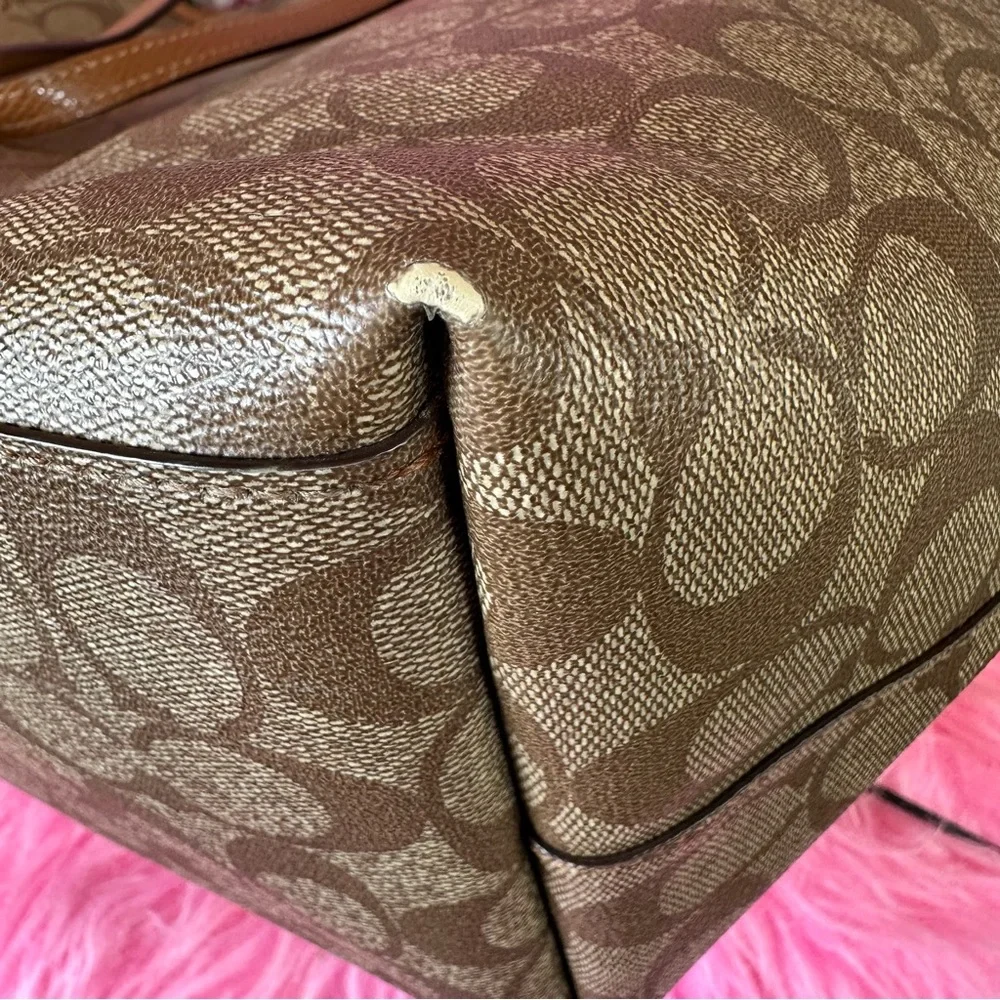 Coach Brown Classic Tote Bag - Picture 16 of 17